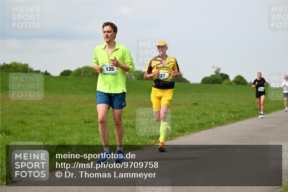 10.05.2026 - 8. Wedeler Halbmarathon Dr. Thomas Lammeyer http://msf.ph/oto/9709758 10.05.2026 12:03:45 Laufen 135 meine-sportfotos.de
