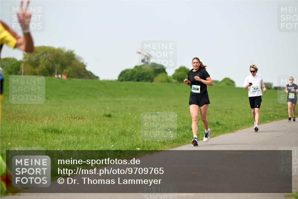 10.05.2026 - 8. Wedeler Halbmarathon Dr. Thomas Lammeyer http://msf.ph/oto/9709765 10.05.2026 12:03:46 Laufen 2008, 634 meine-sportfotos.de