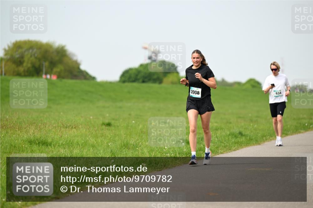 10.05.2026 - 8. Wedeler Halbmarathon Dr. Thomas Lammeyer http://msf.ph/oto/9709782 10.05.2026 12:03:47 Laufen 2008, 634 meine-sportfotos.de