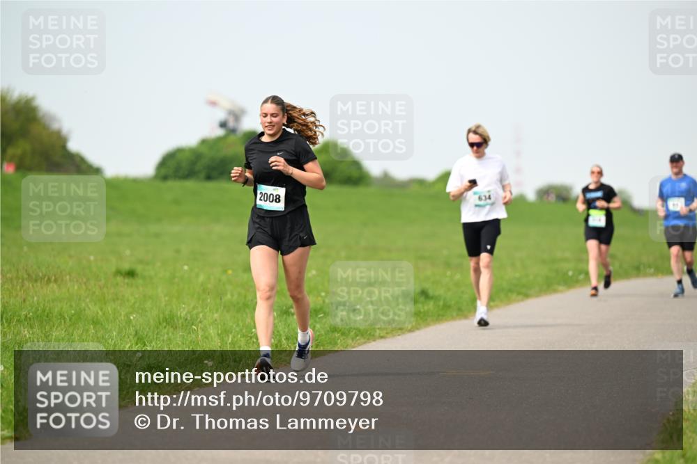 10.05.2026 - 8. Wedeler Halbmarathon Dr. Thomas Lammeyer http://msf.ph/oto/9709798 10.05.2026 12:03:48 Laufen 2008 meine-sportfotos.de