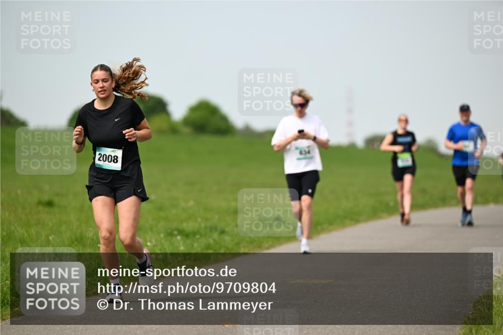 10.05.2026 - 8. Wedeler Halbmarathon Dr. Thomas Lammeyer http://msf.ph/oto/9709804 10.05.2026 12:03:49 Laufen 2008 meine-sportfotos.de