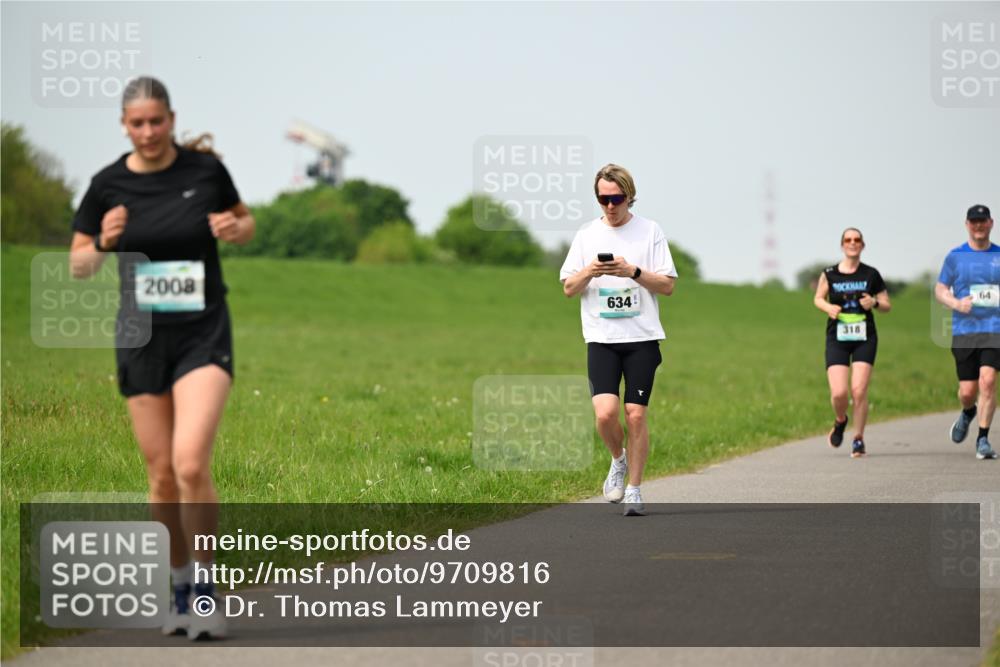 10.05.2026 - 8. Wedeler Halbmarathon Dr. Thomas Lammeyer http://msf.ph/oto/9709816 10.05.2026 12:03:50 Laufen 2008, 634, 318 meine-sportfotos.de