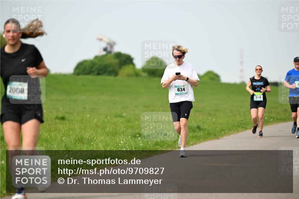 10.05.2026 - 8. Wedeler Halbmarathon Dr. Thomas Lammeyer http://msf.ph/oto/9709827 10.05.2026 12:03:50 Laufen 2008, 634, 318 meine-sportfotos.de