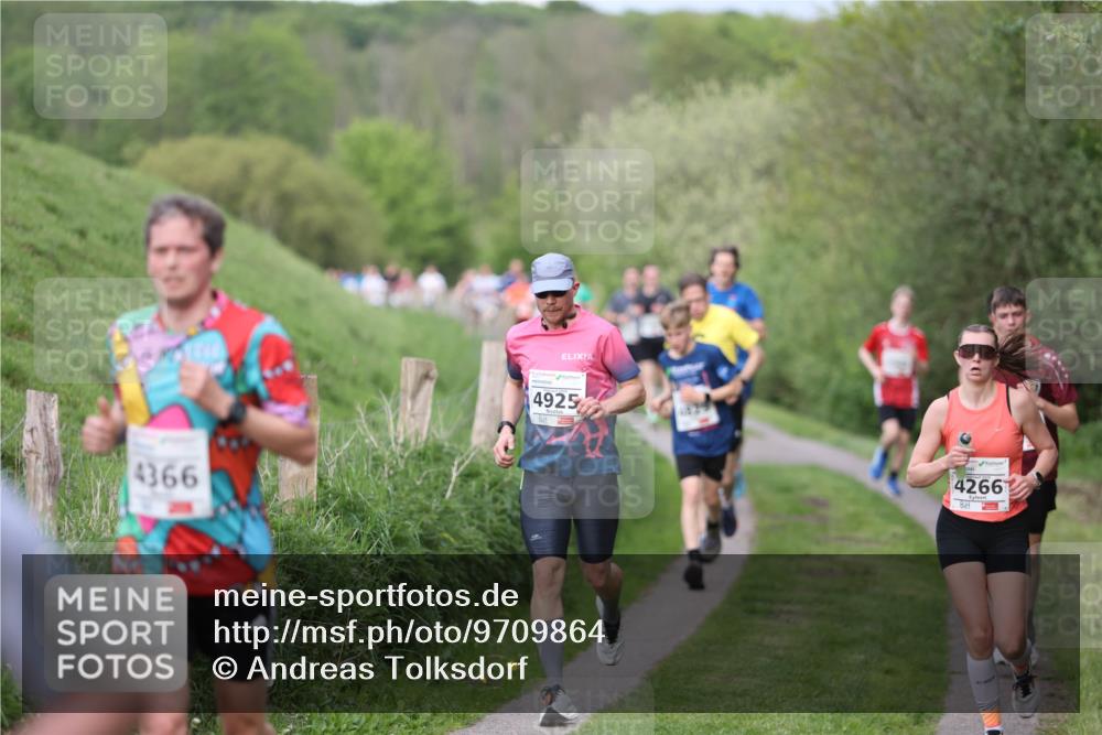 09.05.2026 - Störlauf Andreas Tolksdorf http://msf.ph/oto/9709864 09.05.2026 17:45:38 Laufen 4366, 4925, 102, 4266 meine-sportfotos.de