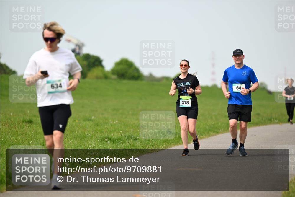 10.05.2026 - 8. Wedeler Halbmarathon Dr. Thomas Lammeyer http://msf.ph/oto/9709881 10.05.2026 12:03:53 Laufen 634, 318 meine-sportfotos.de