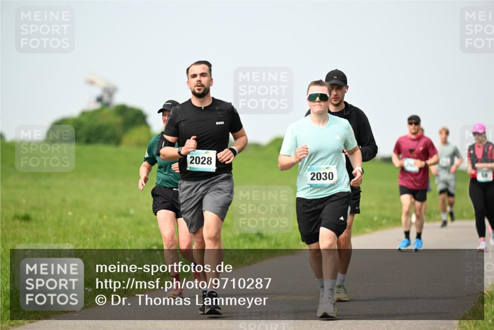 10.05.2026 - 8. Wedeler Halbmarathon Dr. Thomas Lammeyer http://msf.ph/oto/9710287 10.05.2026 12:04:38 Laufen 2028, 2030 meine-sportfotos.de
