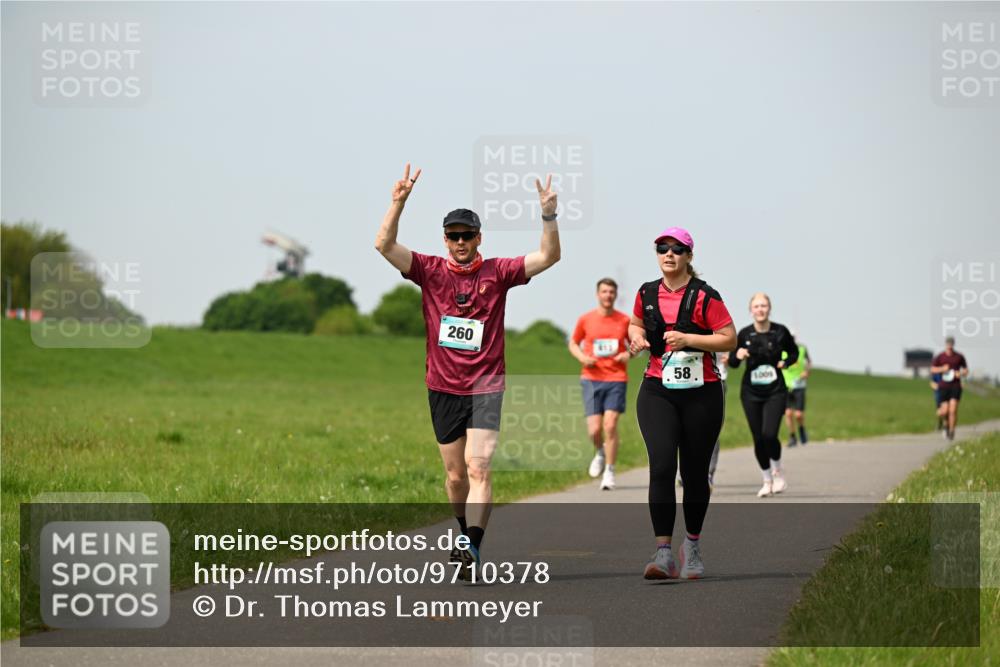 10.05.2026 - 8. Wedeler Halbmarathon Dr. Thomas Lammeyer http://msf.ph/oto/9710378 10.05.2026 12:04:44 Laufen 260, 1009 meine-sportfotos.de