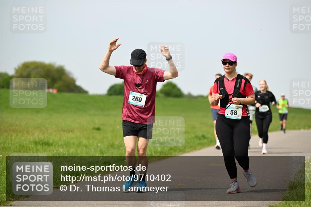 10.05.2026 - 8. Wedeler Halbmarathon Dr. Thomas Lammeyer http://msf.ph/oto/9710402 10.05.2026 12:04:46 Laufen 260 meine-sportfotos.de