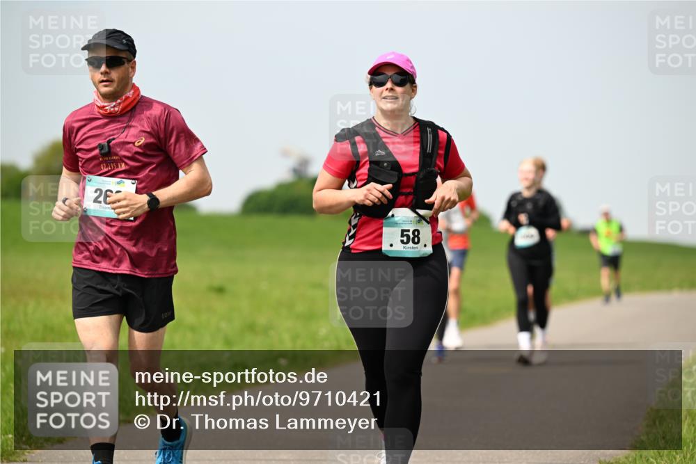 10.05.2026 - 8. Wedeler Halbmarathon Dr. Thomas Lammeyer http://msf.ph/oto/9710421 10.05.2026 12:04:48 Laufen 195 meine-sportfotos.de
