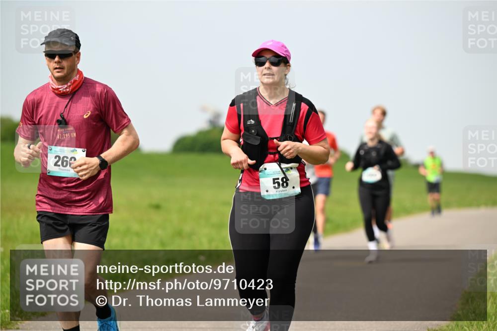 10.05.2026 - 8. Wedeler Halbmarathon Dr. Thomas Lammeyer http://msf.ph/oto/9710423 10.05.2026 12:04:48 Laufen 195 meine-sportfotos.de