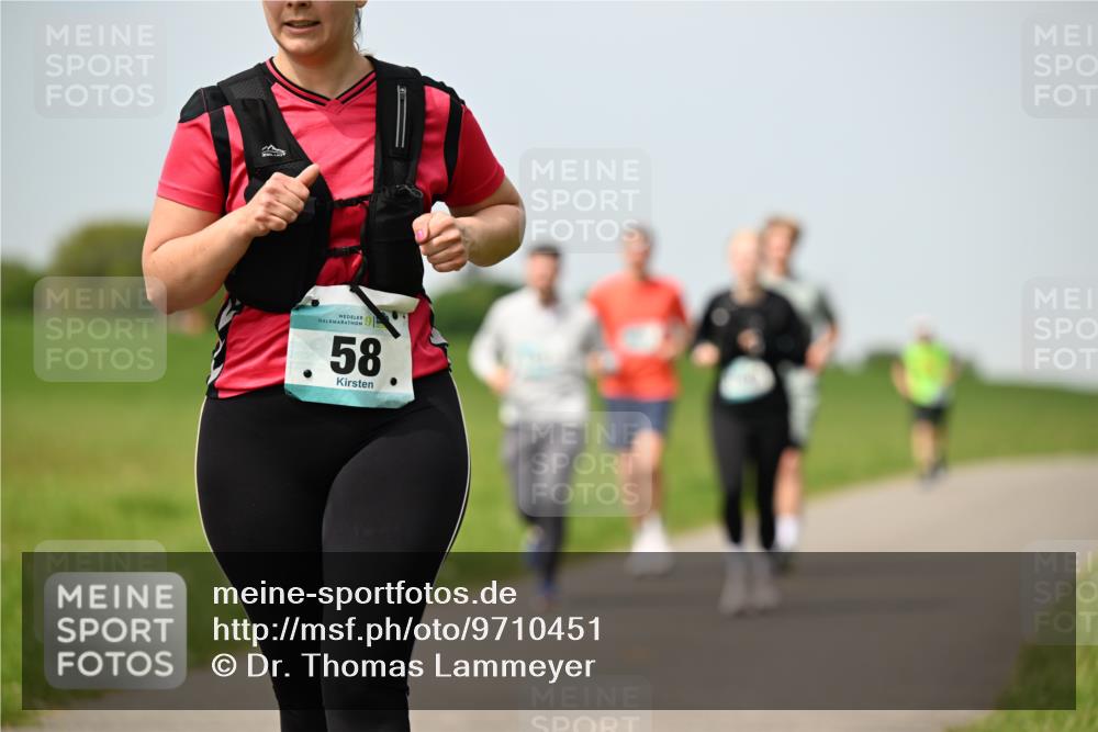 10.05.2026 - 8. Wedeler Halbmarathon Dr. Thomas Lammeyer http://msf.ph/oto/9710451 10.05.2026 12:04:49 Laufen  meine-sportfotos.de