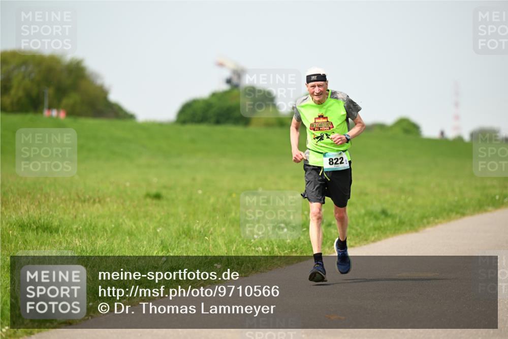 10.05.2026 - 8. Wedeler Halbmarathon Dr. Thomas Lammeyer http://msf.ph/oto/9710566 10.05.2026 12:04:57 Laufen 822 meine-sportfotos.de