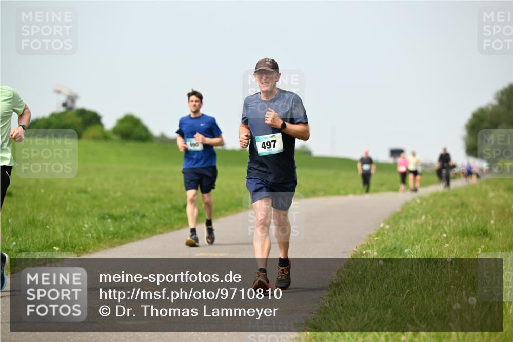 10.05.2026 - 8. Wedeler Halbmarathon Dr. Thomas Lammeyer http://msf.ph/oto/9710810 10.05.2026 12:05:15 Laufen 497 meine-sportfotos.de