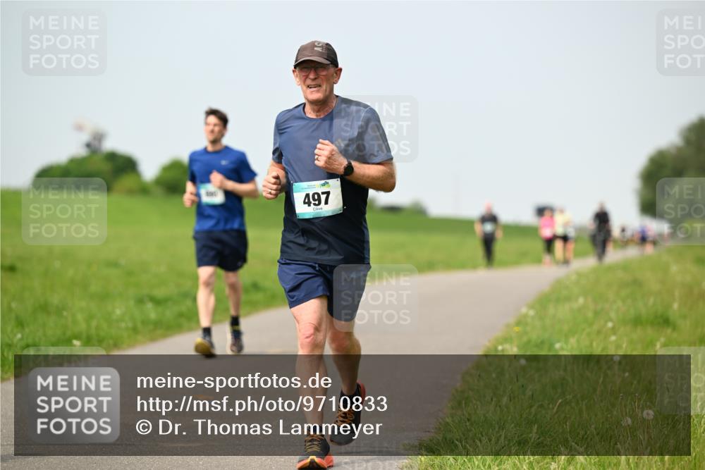 10.05.2026 - 8. Wedeler Halbmarathon Dr. Thomas Lammeyer http://msf.ph/oto/9710833 10.05.2026 12:05:17 Laufen 497 meine-sportfotos.de