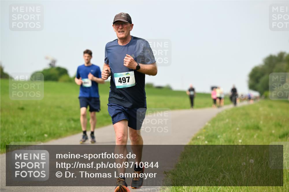 10.05.2026 - 8. Wedeler Halbmarathon Dr. Thomas Lammeyer http://msf.ph/oto/9710844 10.05.2026 12:05:18 Laufen 497 meine-sportfotos.de