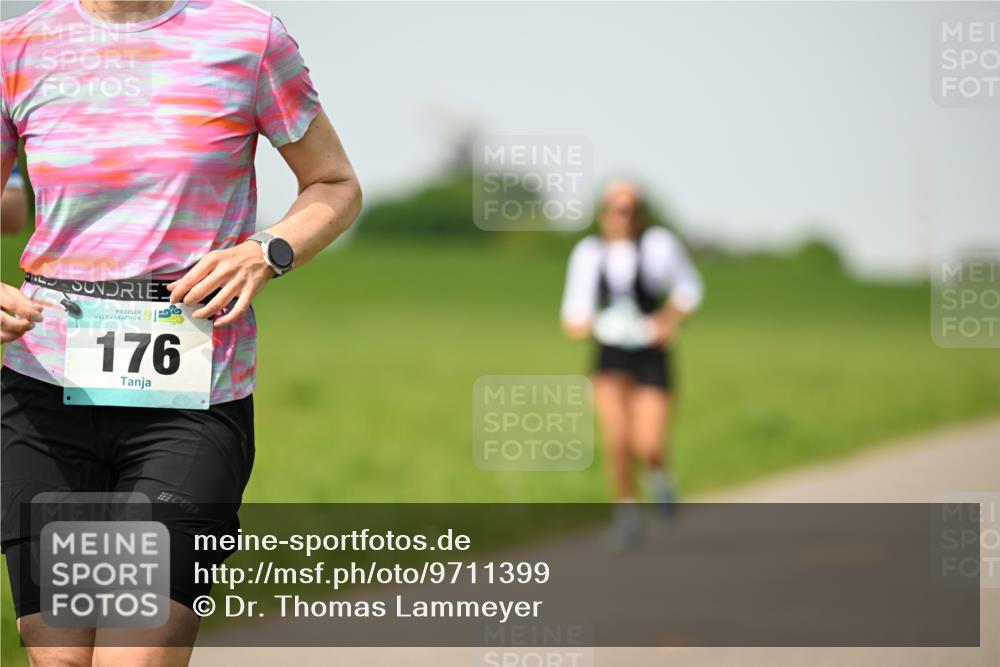10.05.2026 - 8. Wedeler Halbmarathon Dr. Thomas Lammeyer http://msf.ph/oto/9711399 10.05.2026 12:06:20 Laufen 176 meine-sportfotos.de