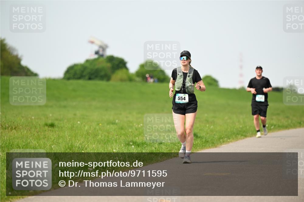 10.05.2026 - 8. Wedeler Halbmarathon Dr. Thomas Lammeyer http://msf.ph/oto/9711595 10.05.2026 12:06:41 Laufen 221, 554 meine-sportfotos.de
