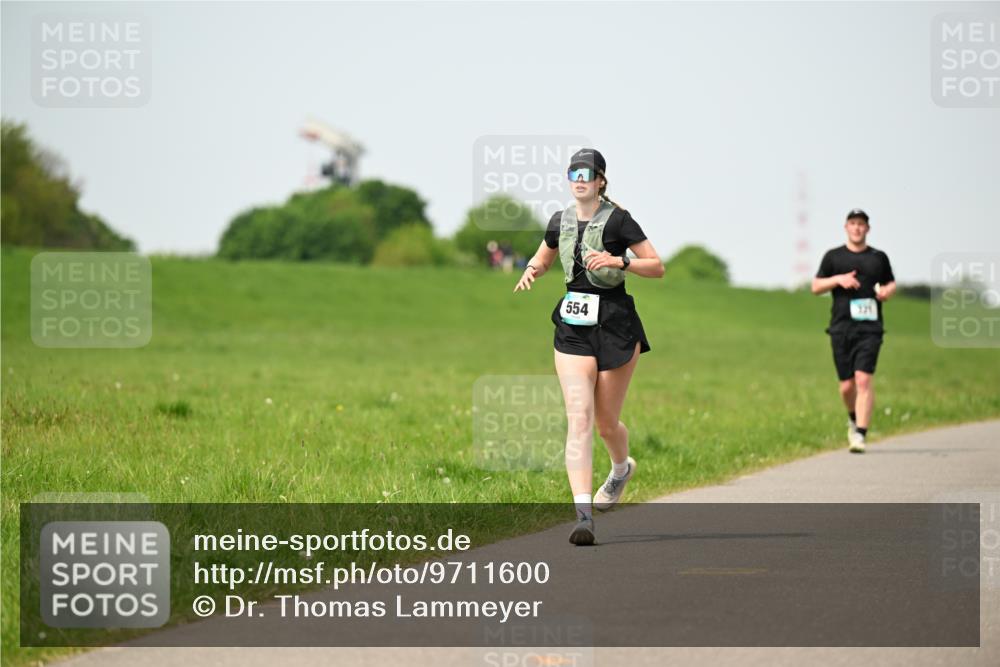 10.05.2026 - 8. Wedeler Halbmarathon Dr. Thomas Lammeyer http://msf.ph/oto/9711600 10.05.2026 12:06:41 Laufen 554 meine-sportfotos.de