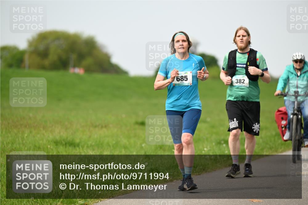 10.05.2026 - 8. Wedeler Halbmarathon Dr. Thomas Lammeyer http://msf.ph/oto/9711994 10.05.2026 12:07:42 Laufen 685, 382 meine-sportfotos.de