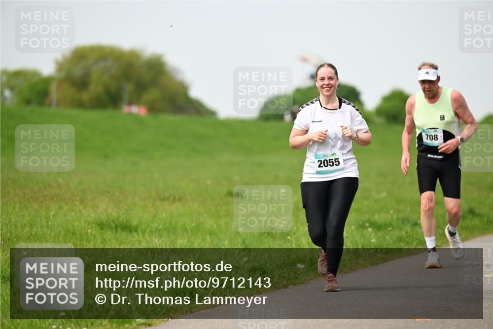 10.05.2026 - 8. Wedeler Halbmarathon Dr. Thomas Lammeyer http://msf.ph/oto/9712143 10.05.2026 12:07:52 Laufen 2055, 708 meine-sportfotos.de