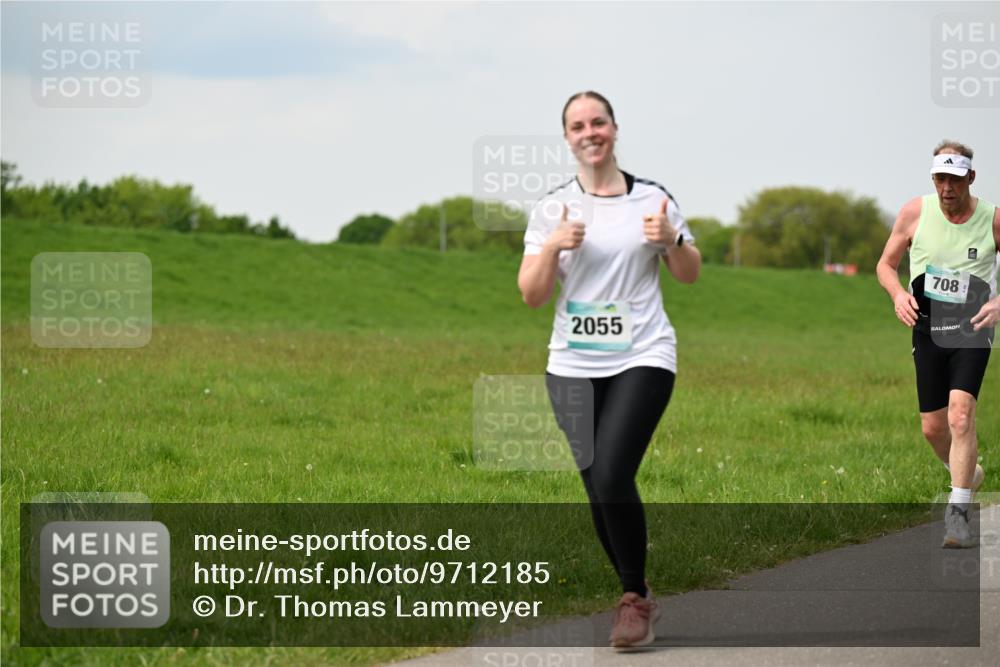 10.05.2026 - 8. Wedeler Halbmarathon Dr. Thomas Lammeyer http://msf.ph/oto/9712185 10.05.2026 12:07:56 Laufen 2055, 708 meine-sportfotos.de
