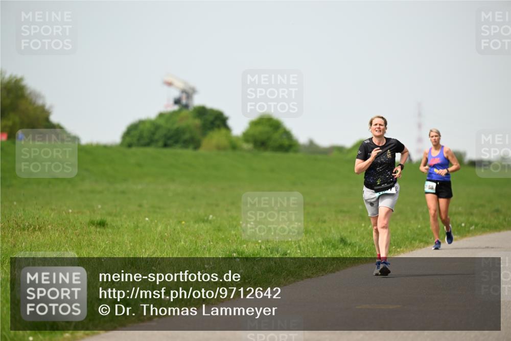 10.05.2026 - 8. Wedeler Halbmarathon Dr. Thomas Lammeyer http://msf.ph/oto/9712642 10.05.2026 12:09:18 Laufen  meine-sportfotos.de