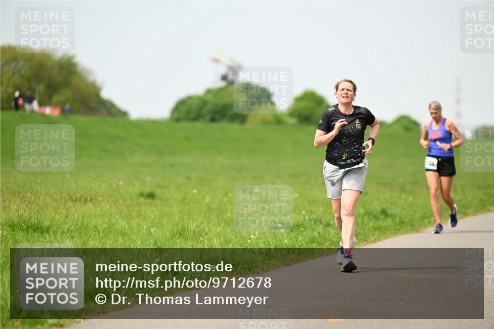 10.05.2026 - 8. Wedeler Halbmarathon Dr. Thomas Lammeyer http://msf.ph/oto/9712678 10.05.2026 12:09:20 Laufen  meine-sportfotos.de