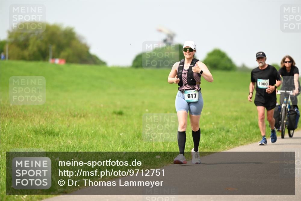 10.05.2026 - 8. Wedeler Halbmarathon Dr. Thomas Lammeyer http://msf.ph/oto/9712751 10.05.2026 12:10:02 Laufen 617, 1000 meine-sportfotos.de