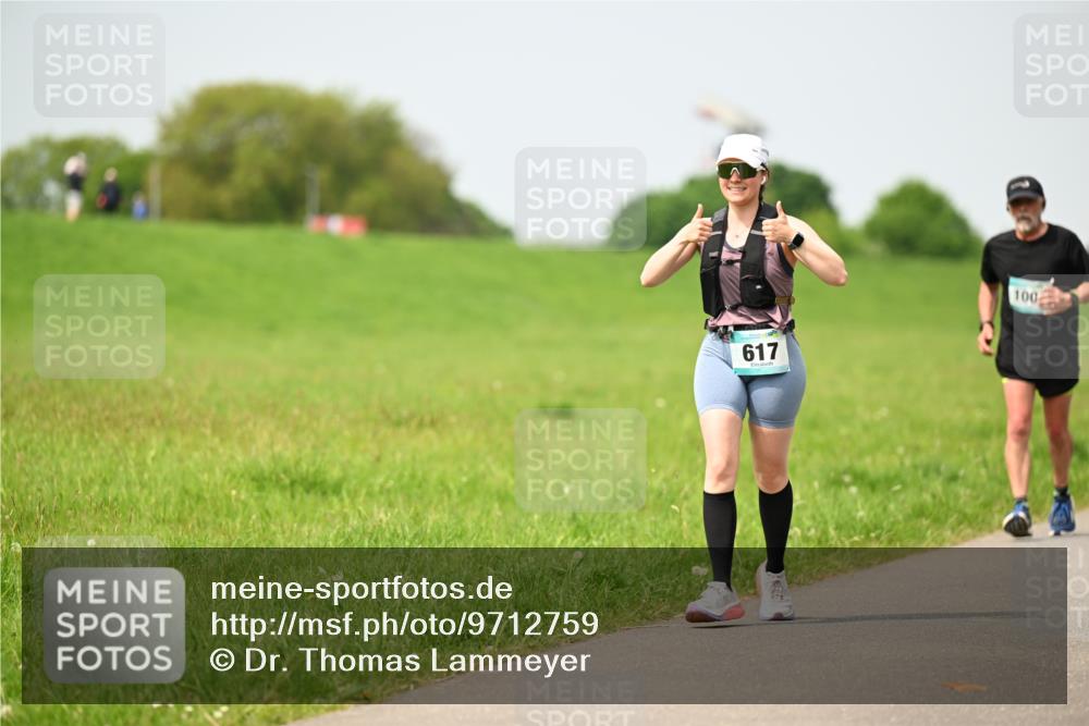10.05.2026 - 8. Wedeler Halbmarathon Dr. Thomas Lammeyer http://msf.ph/oto/9712759 10.05.2026 12:10:02 Laufen 110, 617, 100 meine-sportfotos.de