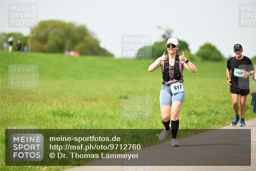 10.05.2026 - 8. Wedeler Halbmarathon Dr. Thomas Lammeyer http://msf.ph/oto/9712760 10.05.2026 12:10:02 Laufen 617, 1000 meine-sportfotos.de