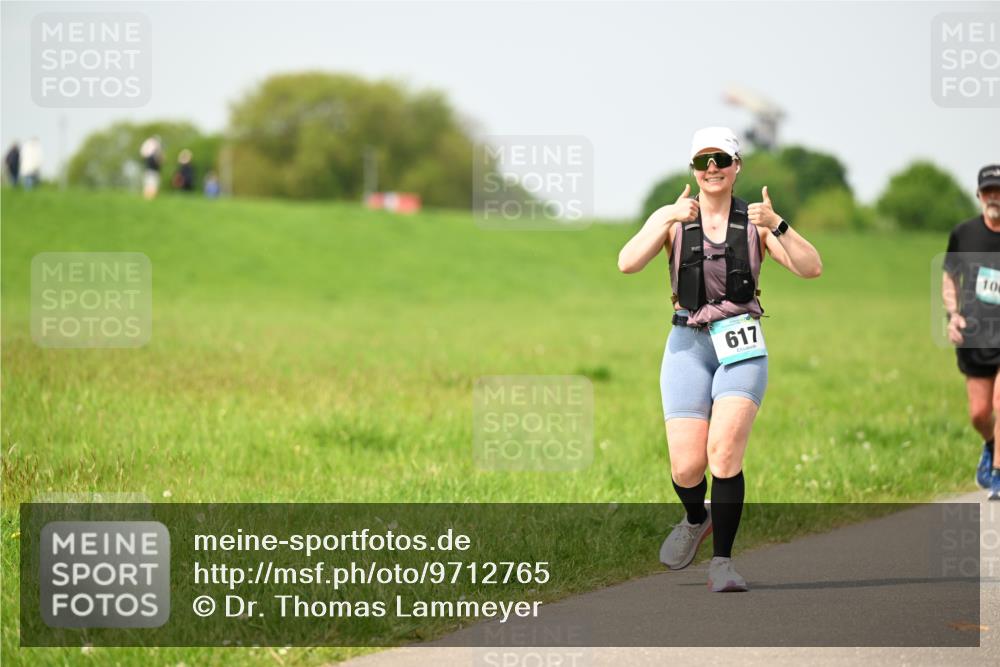 10.05.2026 - 8. Wedeler Halbmarathon Dr. Thomas Lammeyer http://msf.ph/oto/9712765 10.05.2026 12:10:03 Laufen 617 meine-sportfotos.de