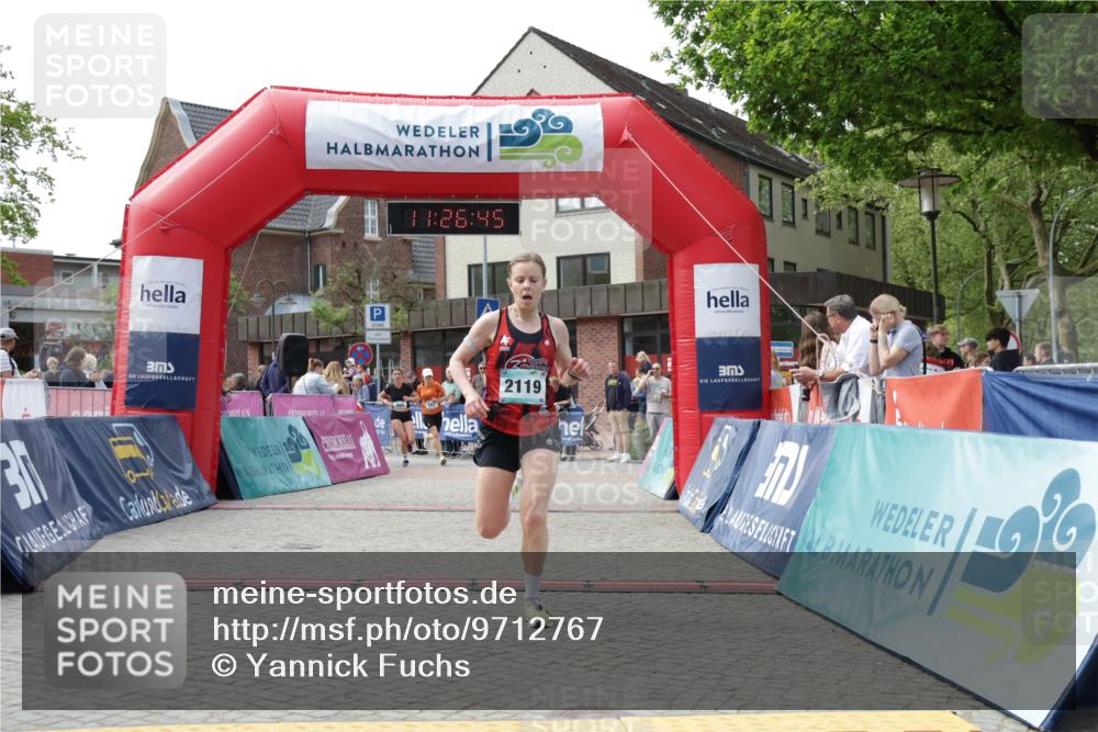 10.05.2026 - 8. Wedeler Halbmarathon Yannick Fuchs http://msf.ph/oto/9712767 10.05.2026 11:26:43 Ziel 167, 438, 989, 2119 meine-sportfotos.de