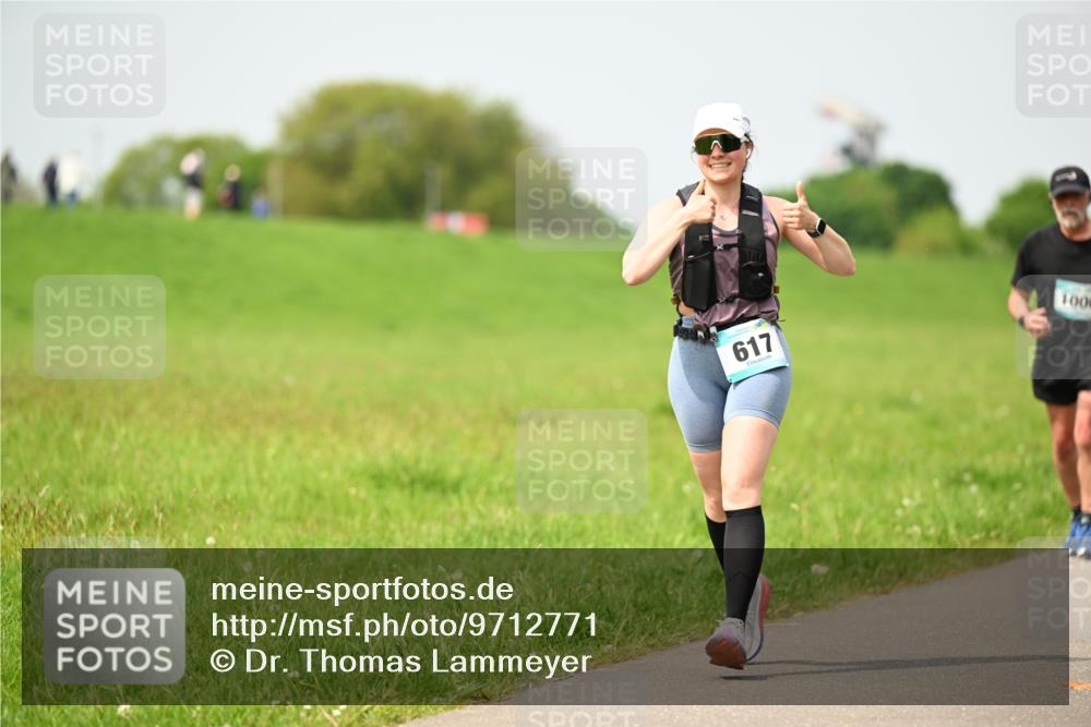 10.05.2026 - 8. Wedeler Halbmarathon Dr. Thomas Lammeyer http://msf.ph/oto/9712771 10.05.2026 12:10:04 Laufen 617, 1000 meine-sportfotos.de