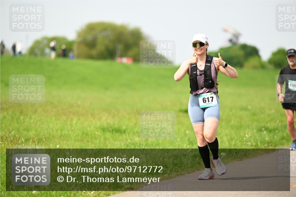 10.05.2026 - 8. Wedeler Halbmarathon Dr. Thomas Lammeyer http://msf.ph/oto/9712772 10.05.2026 12:10:03 Laufen 617, 100 meine-sportfotos.de