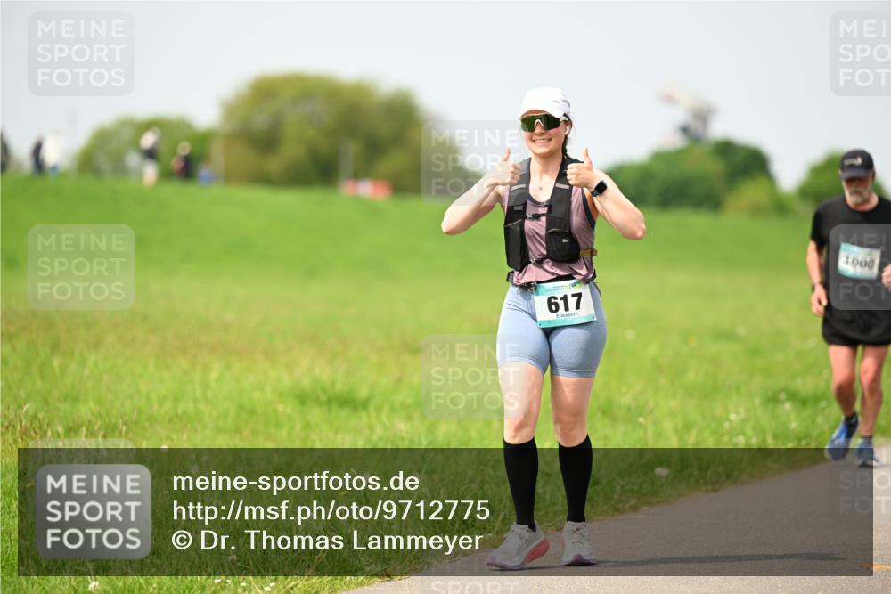 10.05.2026 - 8. Wedeler Halbmarathon Dr. Thomas Lammeyer http://msf.ph/oto/9712775 10.05.2026 12:10:04 Laufen 617, 1000 meine-sportfotos.de
