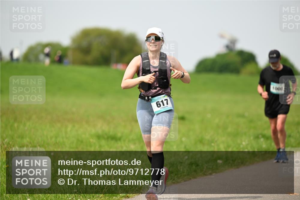 10.05.2026 - 8. Wedeler Halbmarathon Dr. Thomas Lammeyer http://msf.ph/oto/9712778 10.05.2026 12:10:04 Laufen 617, 1000 meine-sportfotos.de