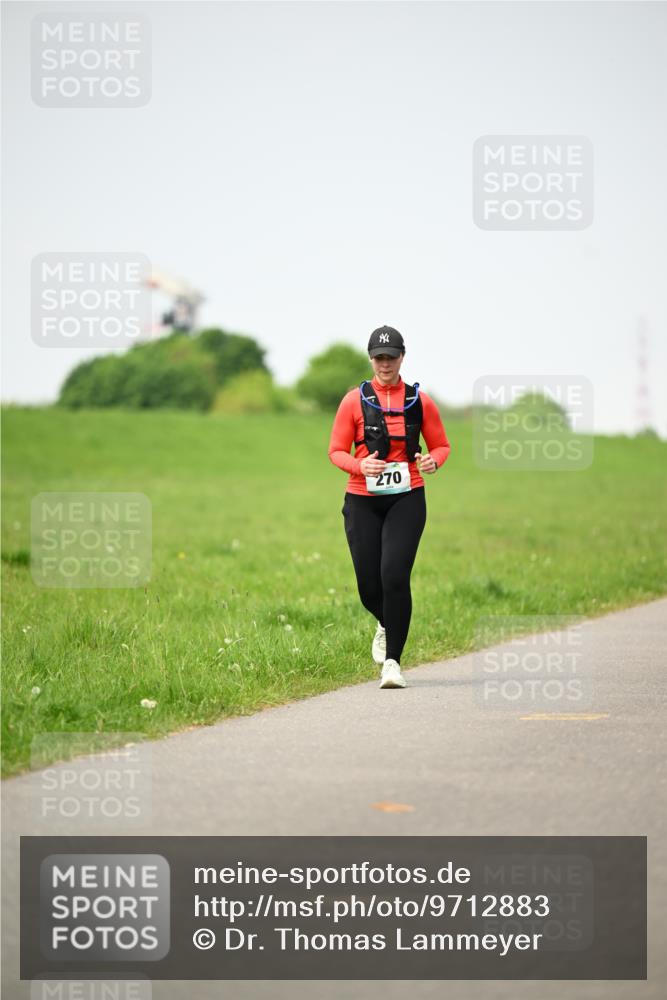 10.05.2026 - 8. Wedeler Halbmarathon Dr. Thomas Lammeyer http://msf.ph/oto/9712883 10.05.2026 12:10:53 Laufen 270 meine-sportfotos.de