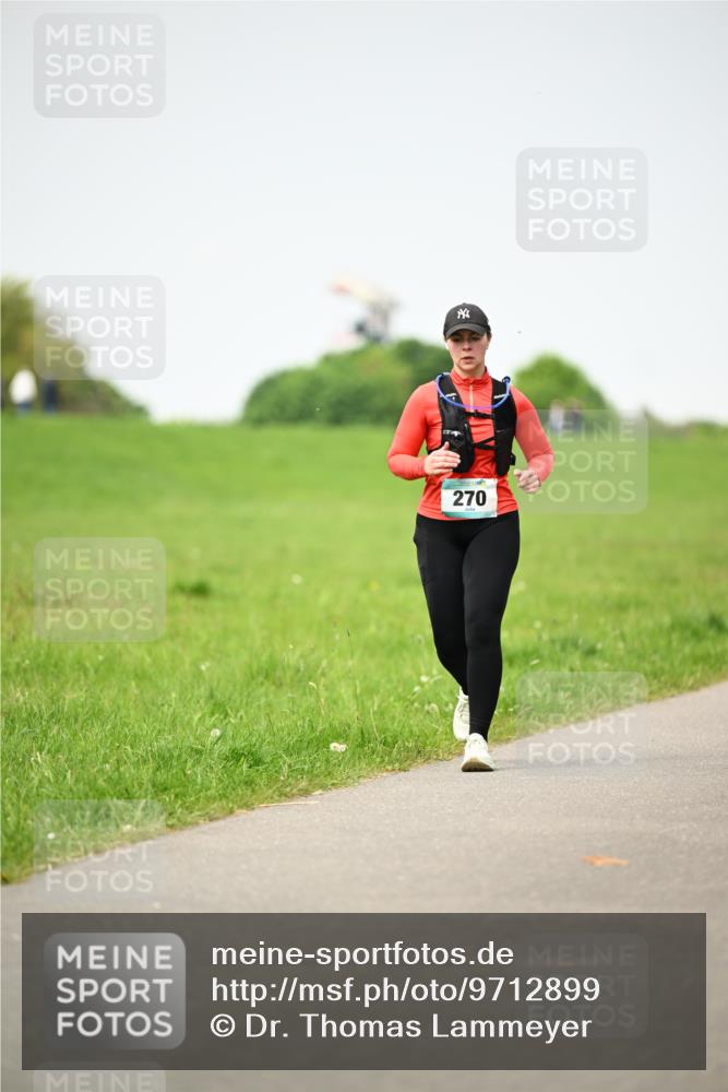 10.05.2026 - 8. Wedeler Halbmarathon Dr. Thomas Lammeyer http://msf.ph/oto/9712899 10.05.2026 12:10:54 Laufen 270 meine-sportfotos.de