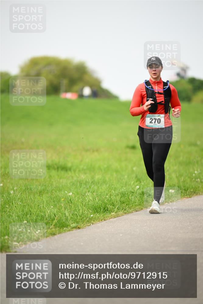 10.05.2026 - 8. Wedeler Halbmarathon Dr. Thomas Lammeyer http://msf.ph/oto/9712915 10.05.2026 12:10:56 Laufen 270 meine-sportfotos.de
