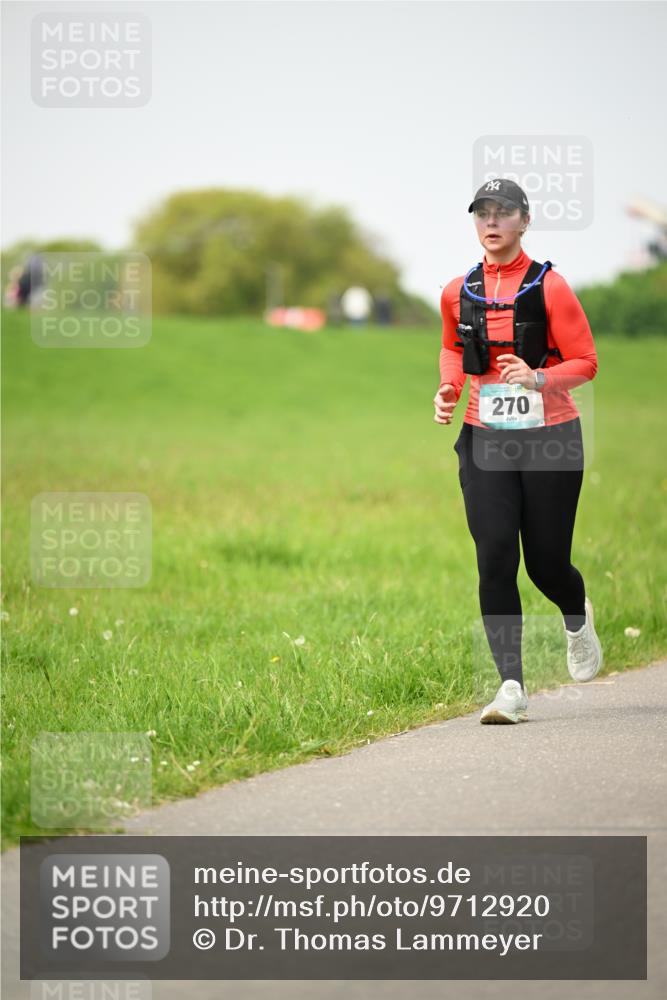 10.05.2026 - 8. Wedeler Halbmarathon Dr. Thomas Lammeyer http://msf.ph/oto/9712920 10.05.2026 12:10:56 Laufen 270 meine-sportfotos.de