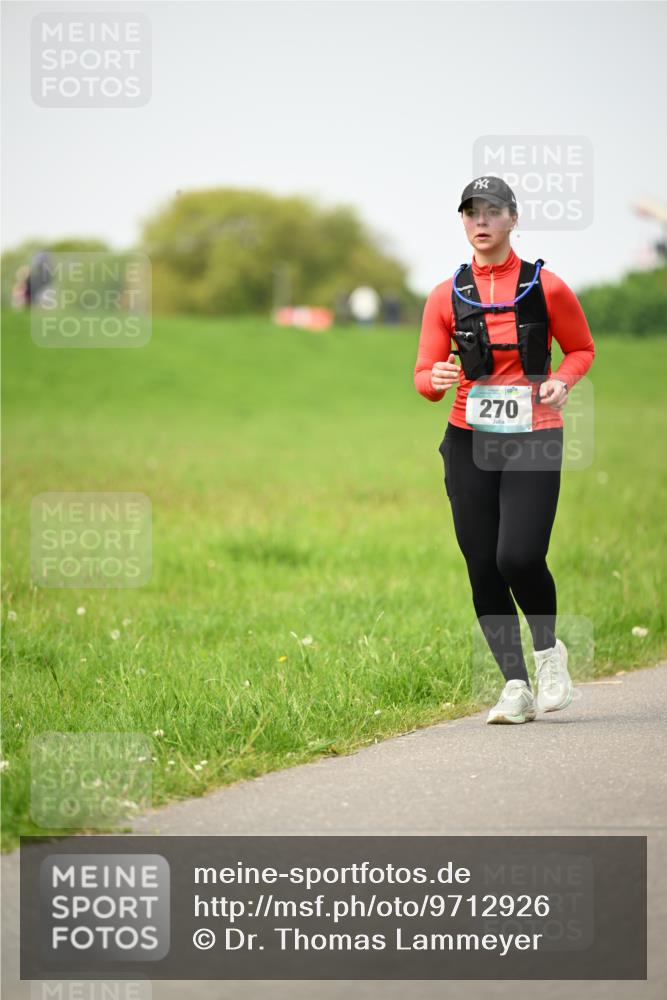 10.05.2026 - 8. Wedeler Halbmarathon Dr. Thomas Lammeyer http://msf.ph/oto/9712926 10.05.2026 12:10:56 Laufen 270 meine-sportfotos.de