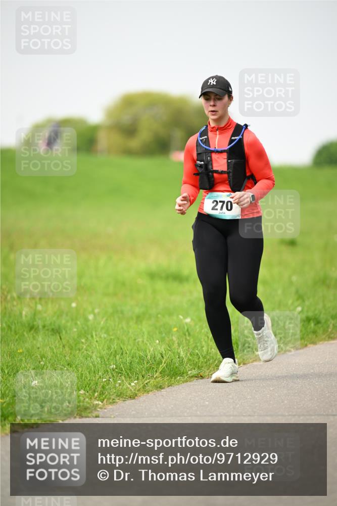 10.05.2026 - 8. Wedeler Halbmarathon Dr. Thomas Lammeyer http://msf.ph/oto/9712929 10.05.2026 12:10:57 Laufen 270 meine-sportfotos.de