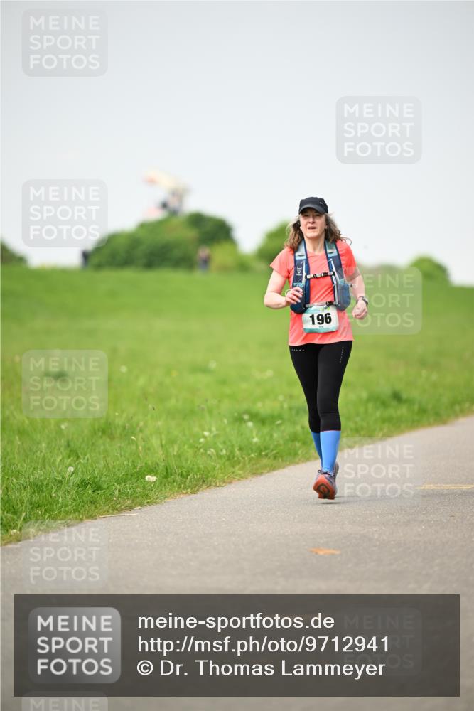 10.05.2026 - 8. Wedeler Halbmarathon Dr. Thomas Lammeyer http://msf.ph/oto/9712941 10.05.2026 12:11:22 Laufen 196 meine-sportfotos.de