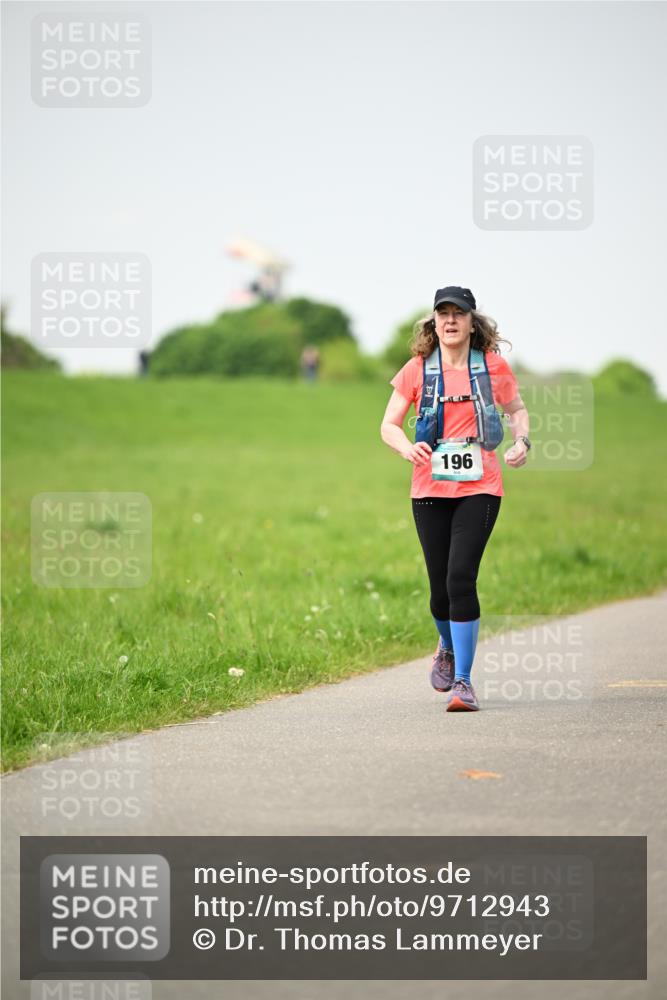10.05.2026 - 8. Wedeler Halbmarathon Dr. Thomas Lammeyer http://msf.ph/oto/9712943 10.05.2026 12:11:23 Laufen 196 meine-sportfotos.de