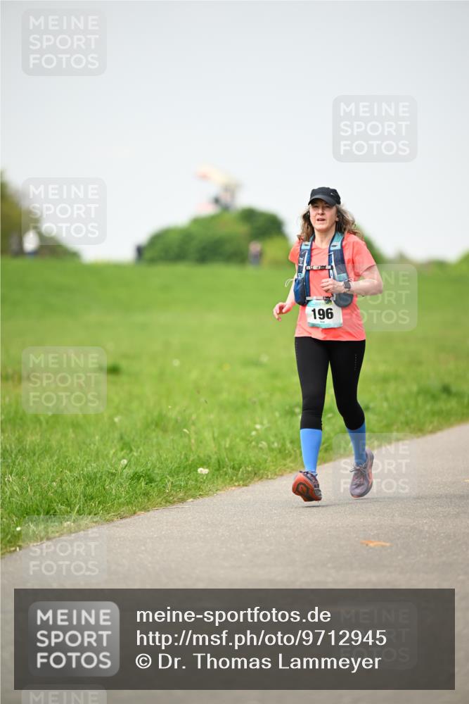 10.05.2026 - 8. Wedeler Halbmarathon Dr. Thomas Lammeyer http://msf.ph/oto/9712945 10.05.2026 12:11:23 Laufen 196 meine-sportfotos.de