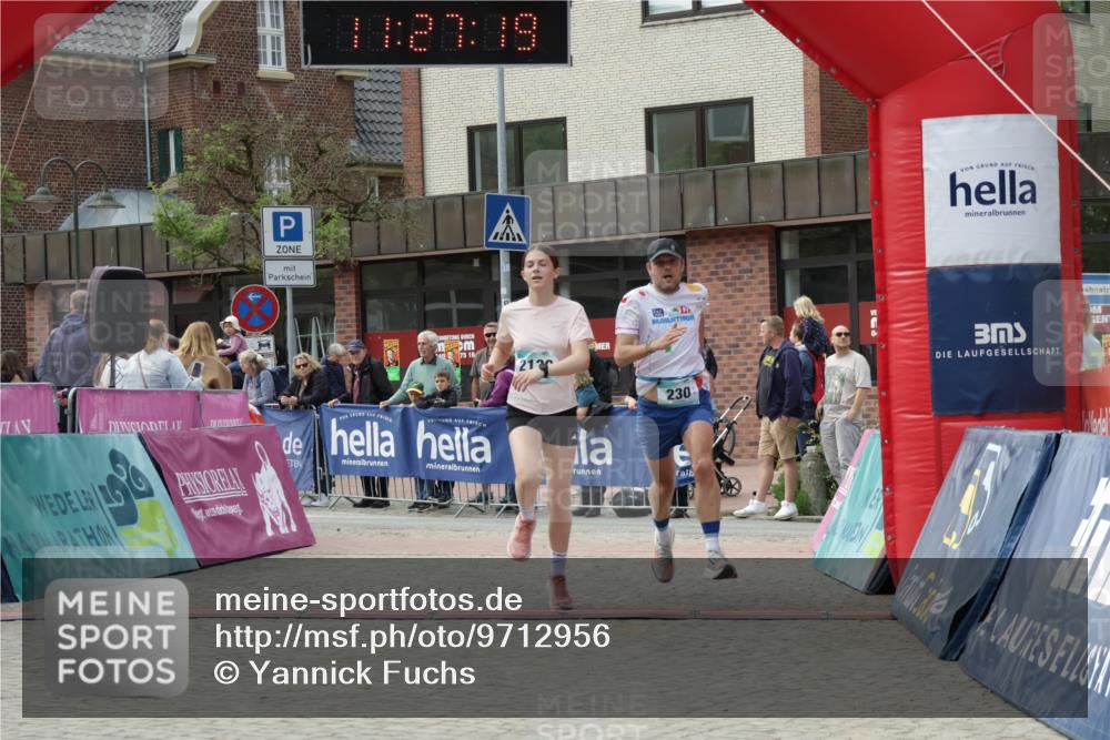 10.05.2026 - 8. Wedeler Halbmarathon Yannick Fuchs http://msf.ph/oto/9712956 10.05.2026 11:27:17 Ziel 230, 2139 meine-sportfotos.de