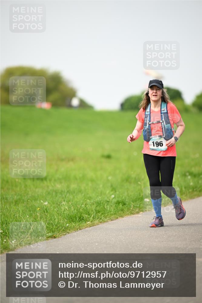 10.05.2026 - 8. Wedeler Halbmarathon Dr. Thomas Lammeyer http://msf.ph/oto/9712957 10.05.2026 12:11:24 Laufen 196 meine-sportfotos.de