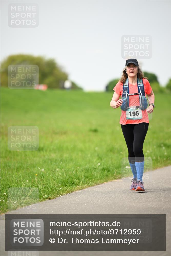 10.05.2026 - 8. Wedeler Halbmarathon Dr. Thomas Lammeyer http://msf.ph/oto/9712959 10.05.2026 12:11:24 Laufen 196 meine-sportfotos.de