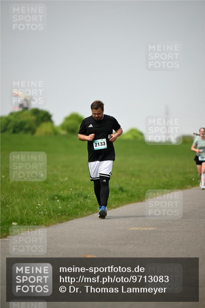 10.05.2026 - 8. Wedeler Halbmarathon Dr. Thomas Lammeyer http://msf.ph/oto/9713083 10.05.2026 12:12:57 Laufen 2133, 384 meine-sportfotos.de
