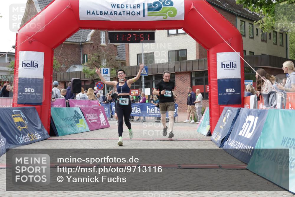 10.05.2026 - 8. Wedeler Halbmarathon Yannick Fuchs http://msf.ph/oto/9713116 10.05.2026 11:27:50 Ziel 875, 1006, 2106, 2210, 2240 meine-sportfotos.de